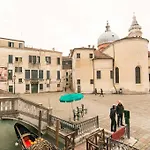 格里马尼跨奇奥住宿加早餐旅馆 招待所