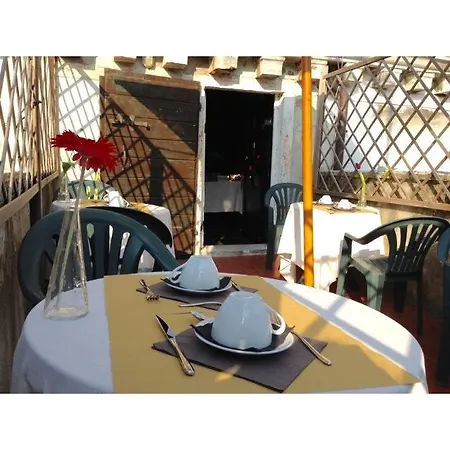 Affittacamere Residenza Quaggio Ca' Grimani 3*