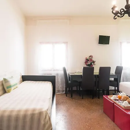 Residenza Quaggio Ca' Grimani 3* Venedig