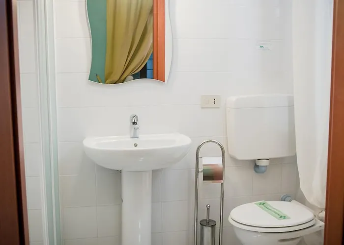 레지덴자 꾸아지오 카 그리마니 3*