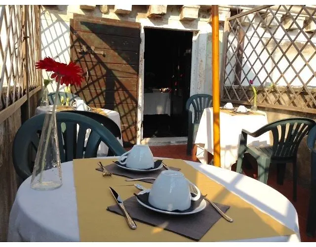 게스트하우스 레지덴자 꾸아지오 카 그리마니 3*