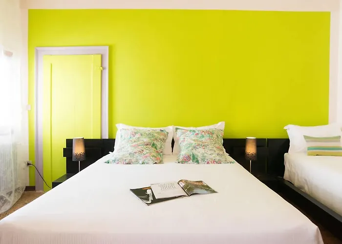 레지덴자 꾸아지오 카 그리마니 3*